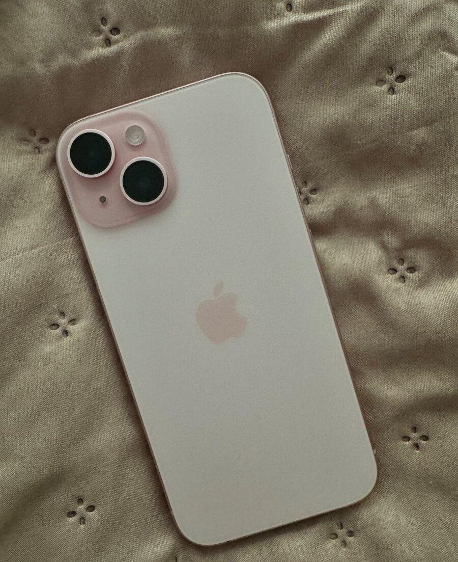 IPHONE 15 PINK nový