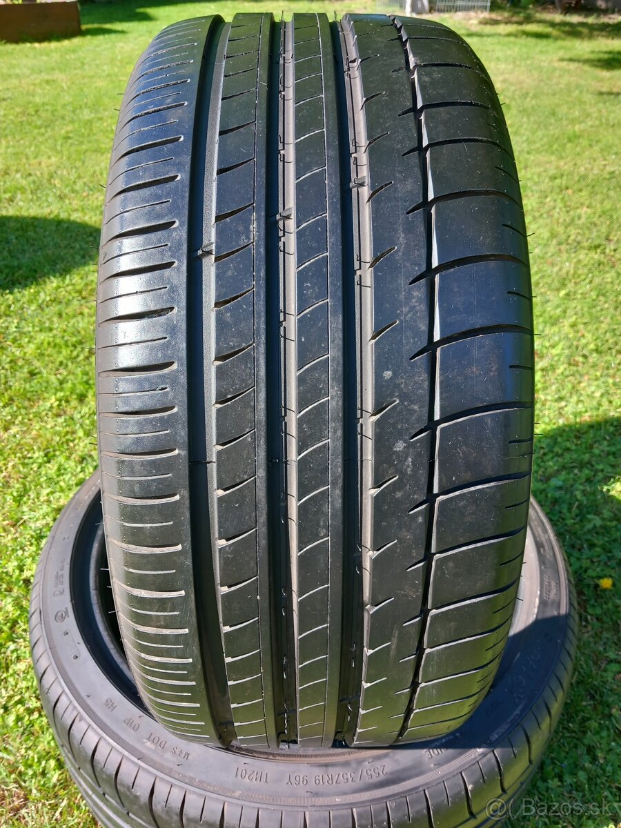 255/35 r19 letne pneumatiky 2 kusy