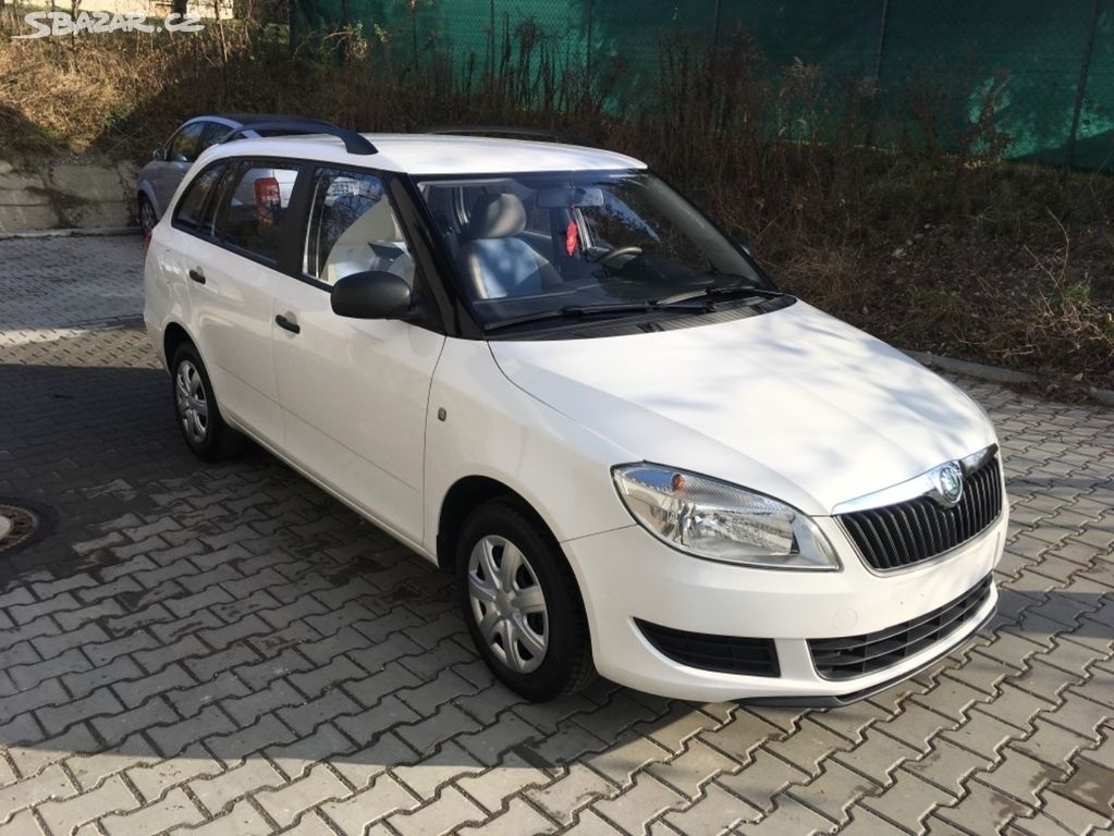 Rozpredam Skoda Fabia 2 1,2htp farba biela.