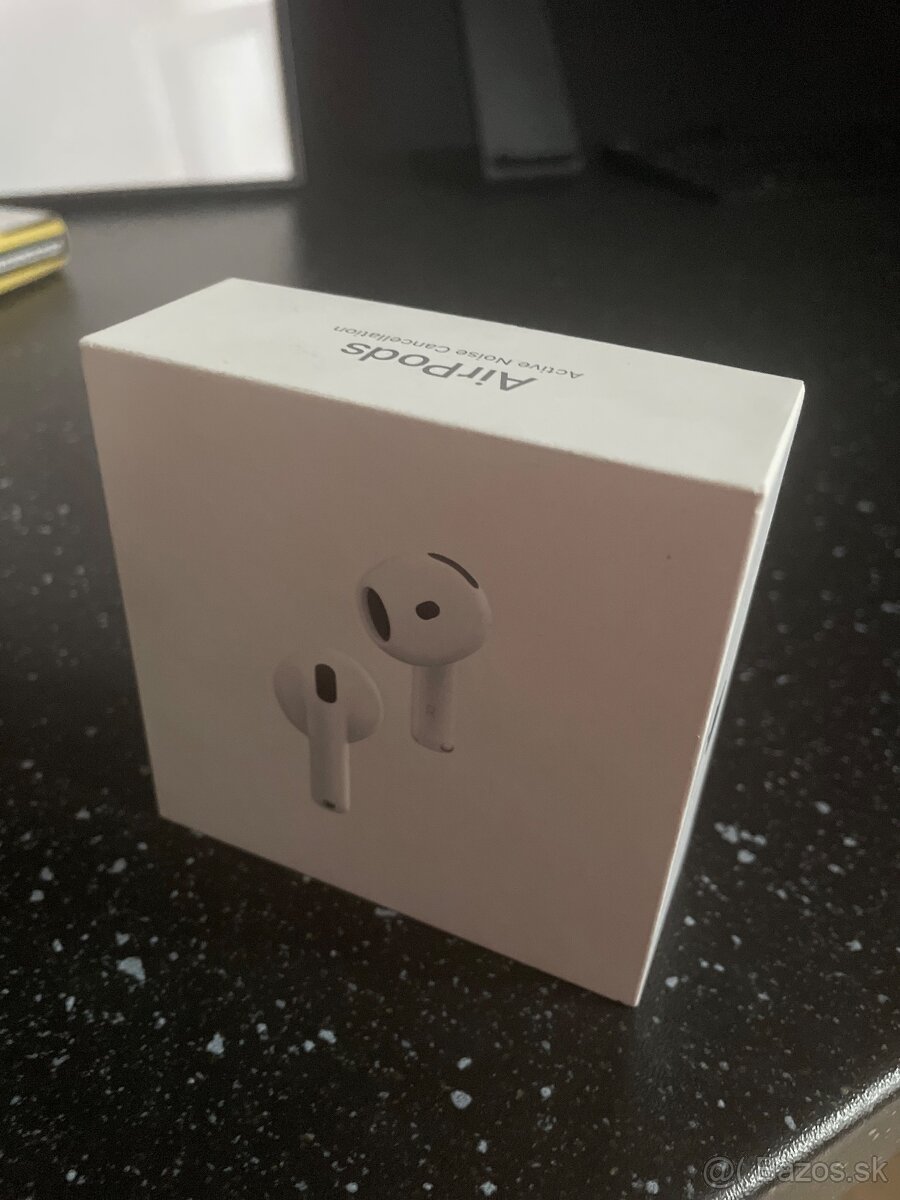 AirPods 4 ANC