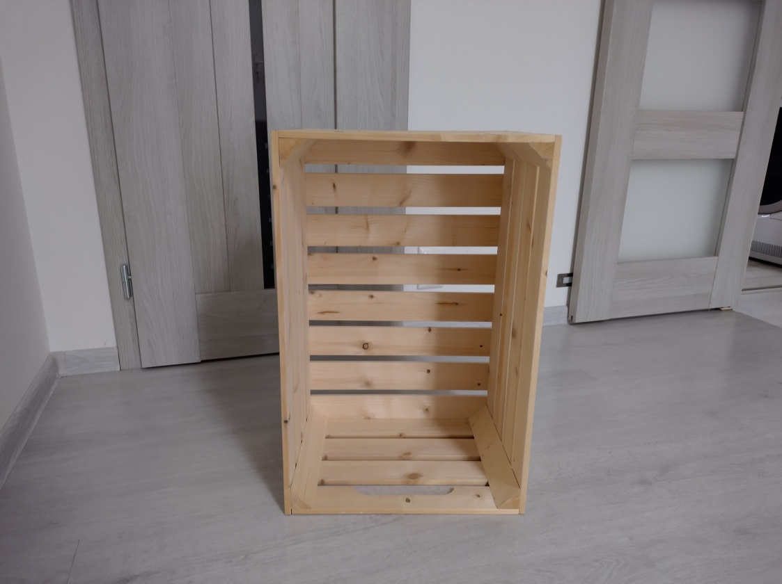NOVA velka drevena bednicka, debnicka