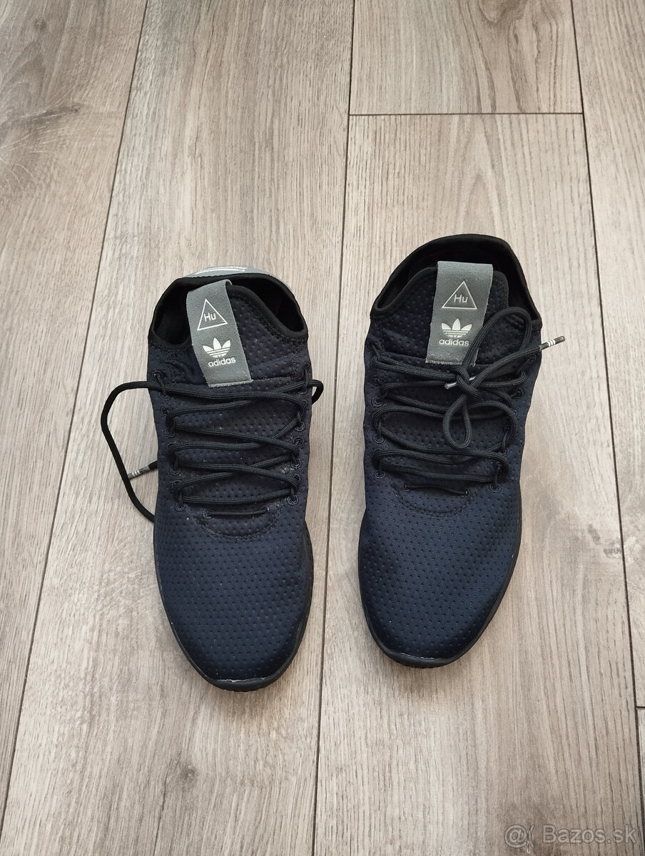 Čierne tenisky Adidas
