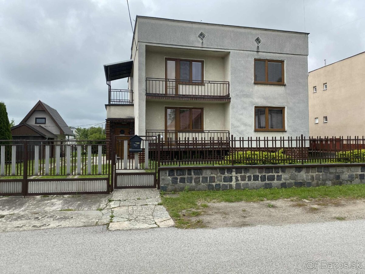 Valaliky: 3-podlažný RD, cena 300.000 Eur