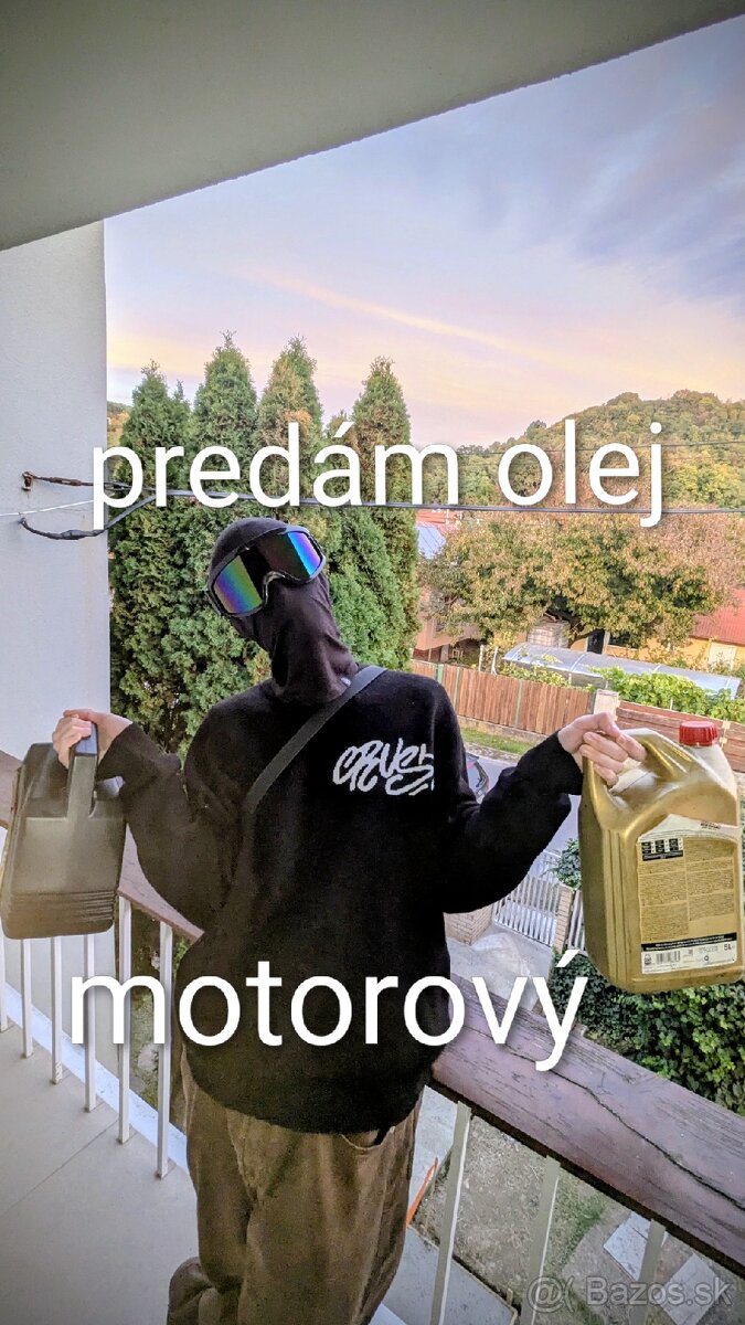 Olej motorový