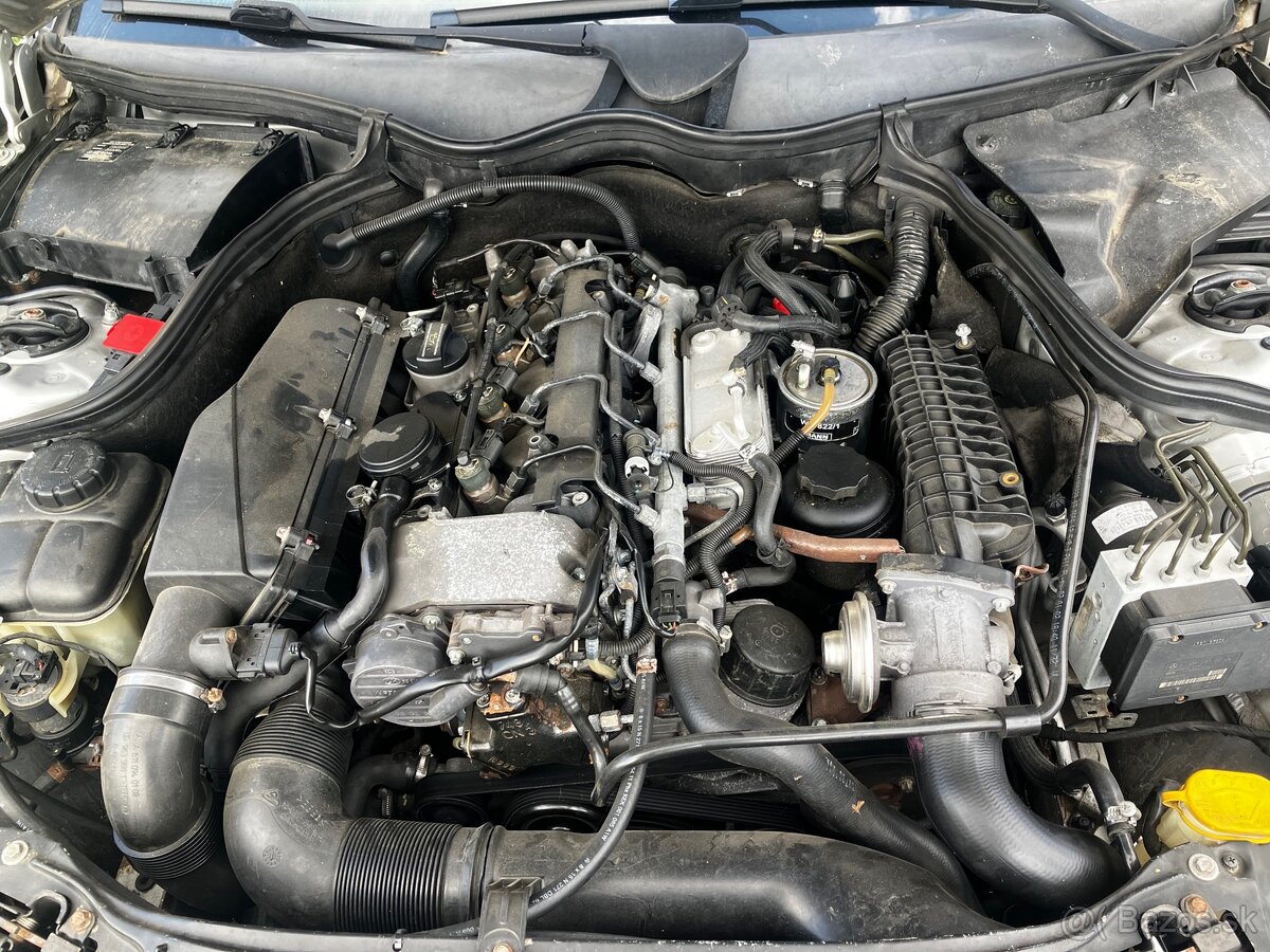 Mercedes Benz 220cdi