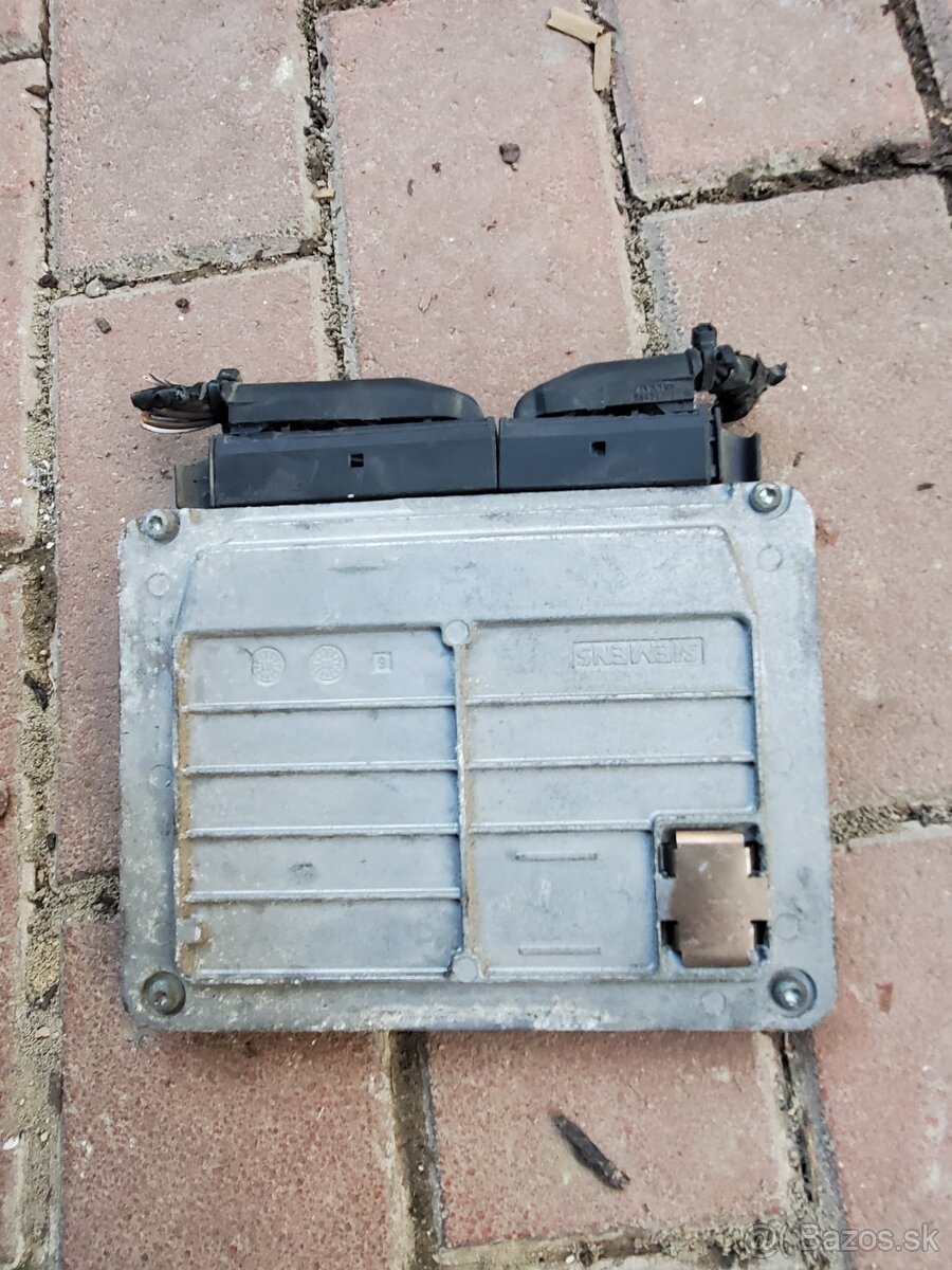 Rozpredam nahradne diely na Skodu Fabia 1,4 mpi