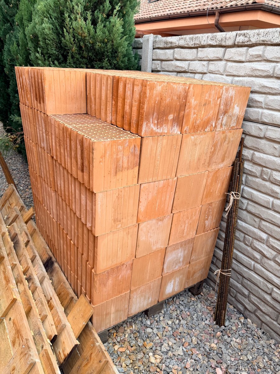 Brúsené tehly na predaj