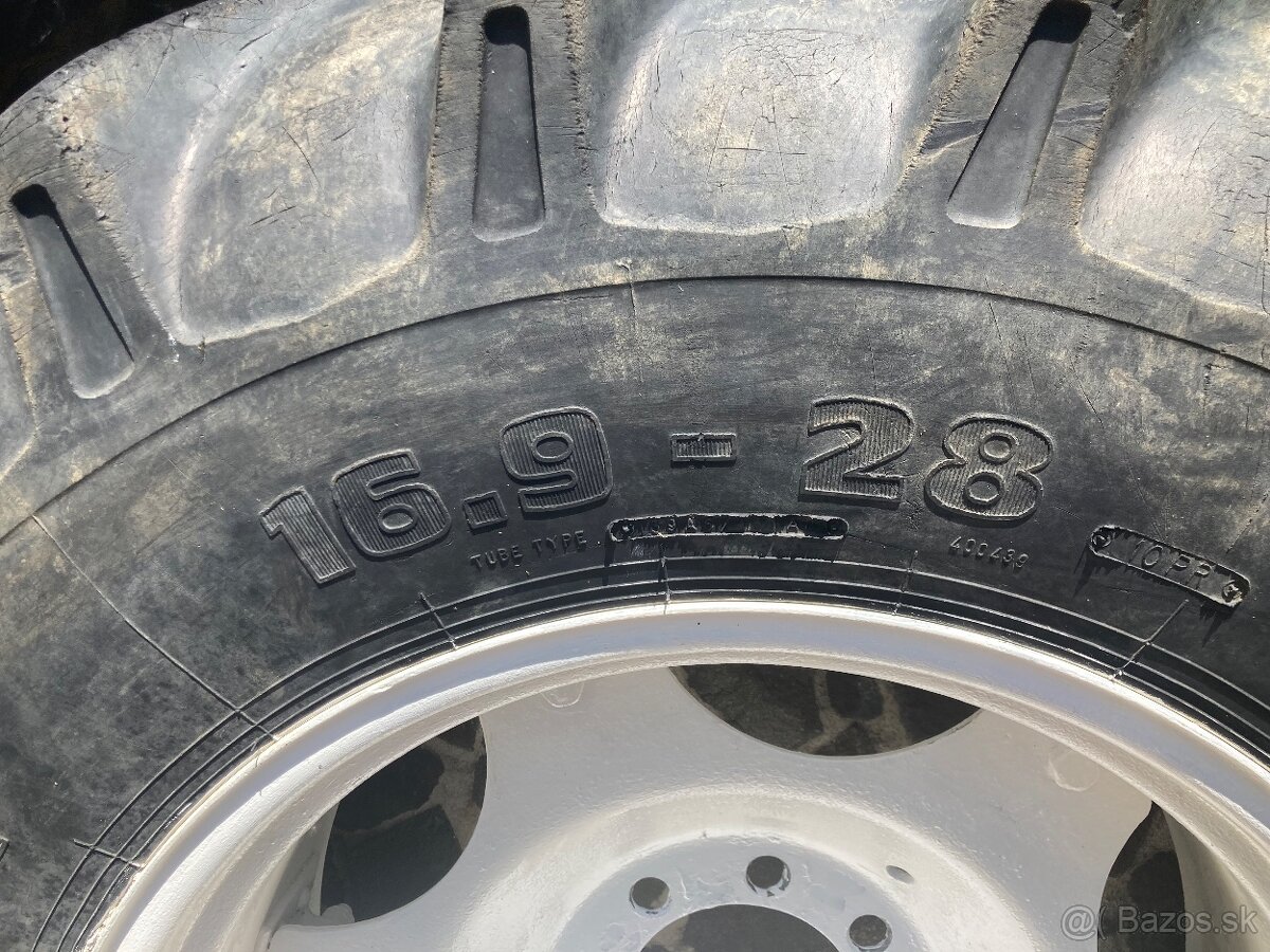 Kompletné kolesá 16,9/28 10 plátnové