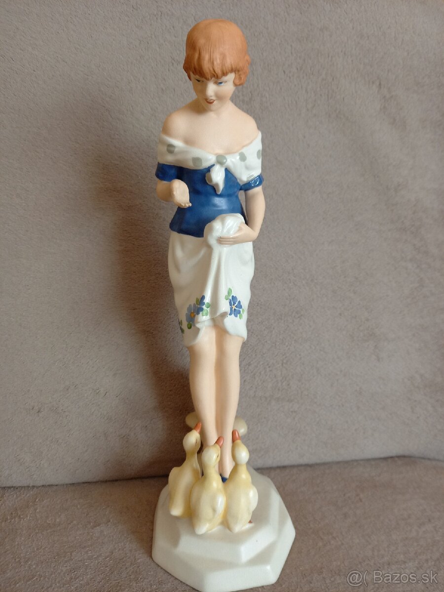 Soska Royal dux dama s huskami