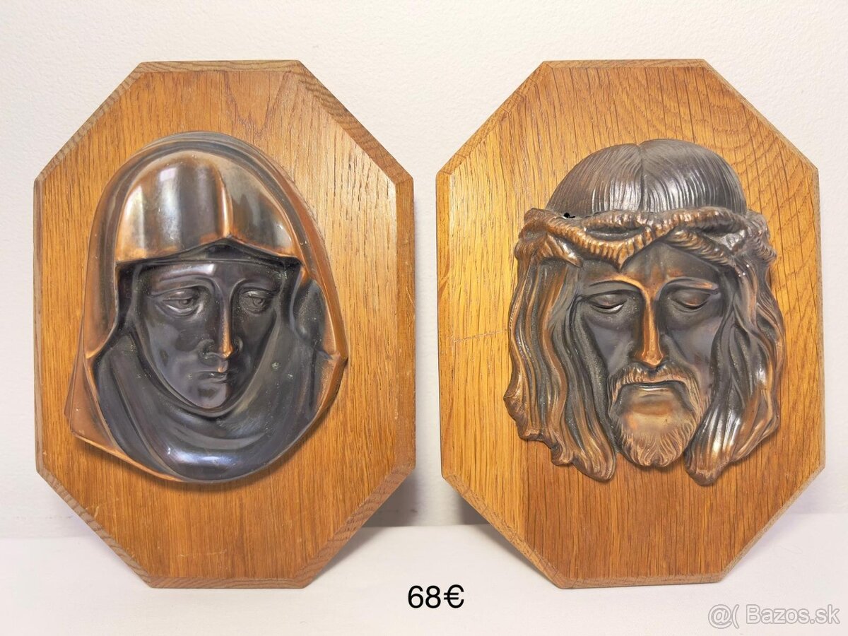 Medené sväté sošky na podstavci