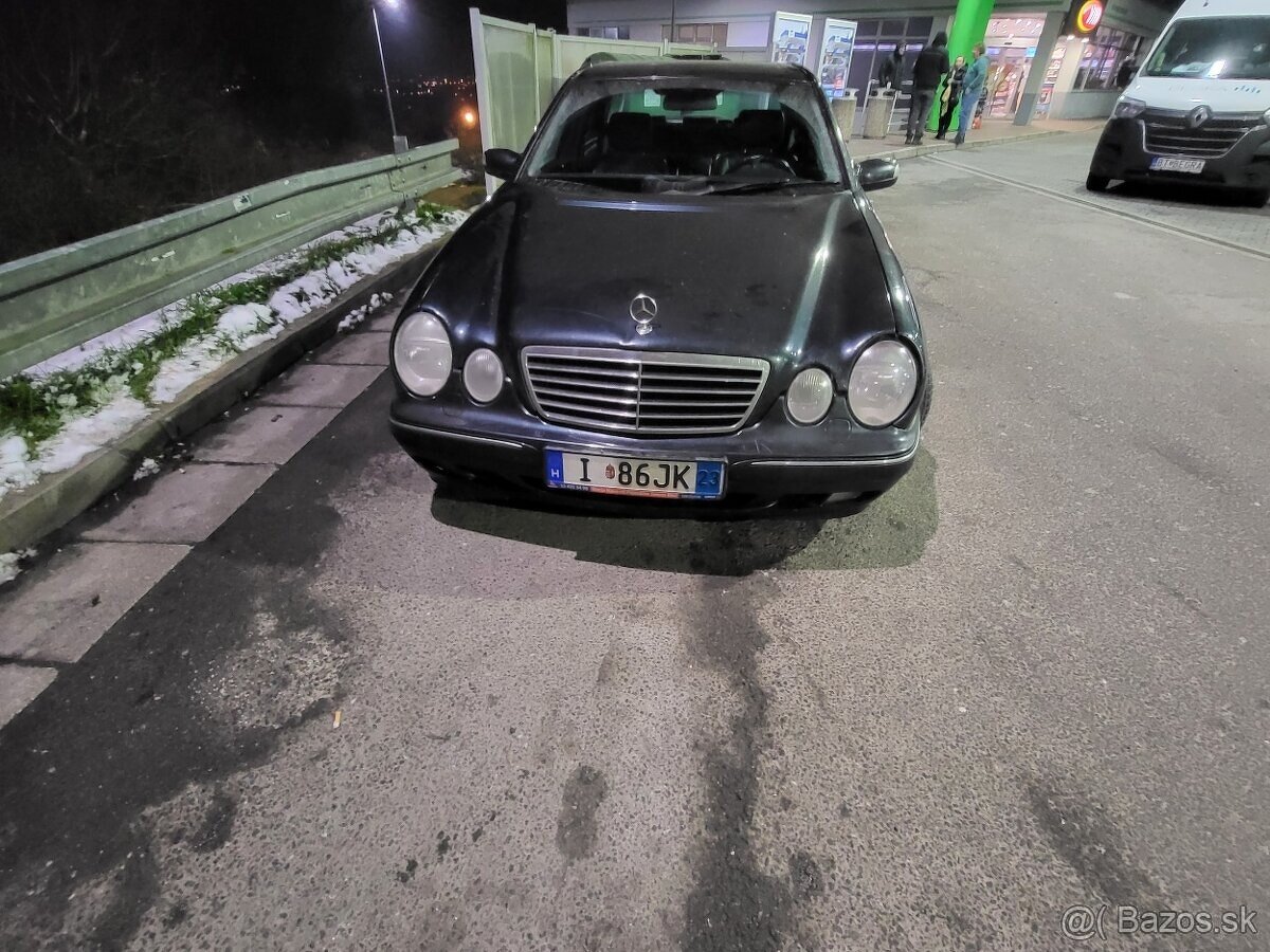 Rozpredam mercedes E320 cdi ,e280