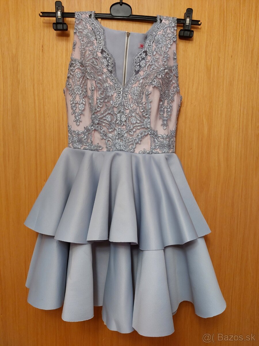 Sivo ružové šaty Bicotone