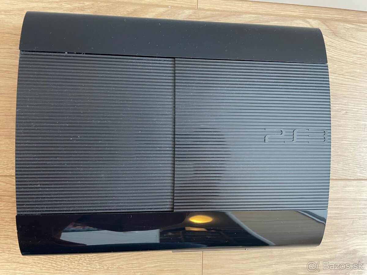 Predam PlayStation 3 Super Slim CECH-4204C – 500 GB