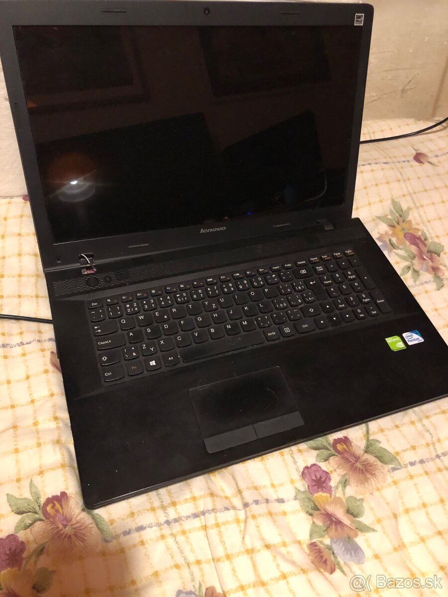 Predám repasovaný notebook Lenovo s Windovs 11