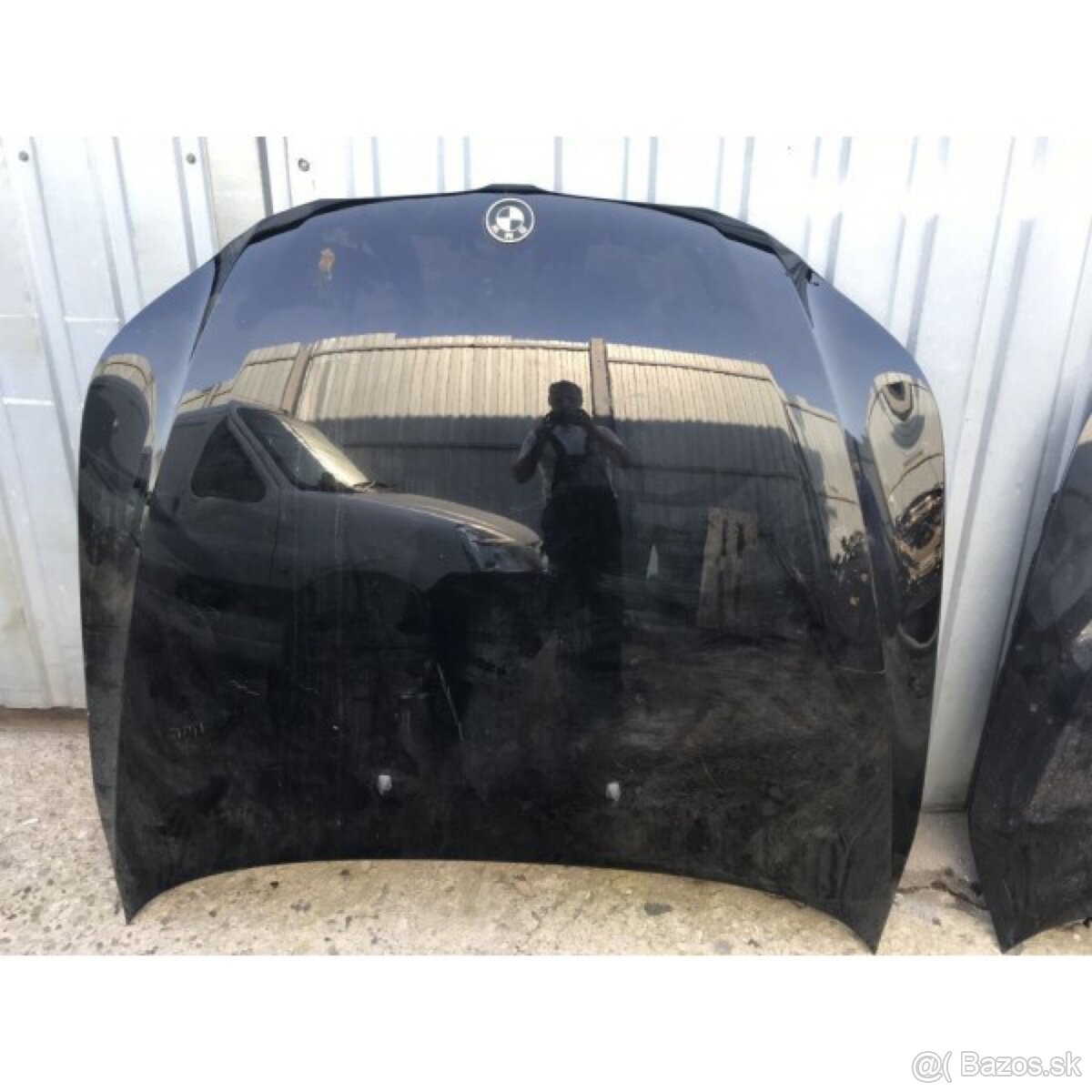 KUPIM Kapoty BMW e60 ČIERNY