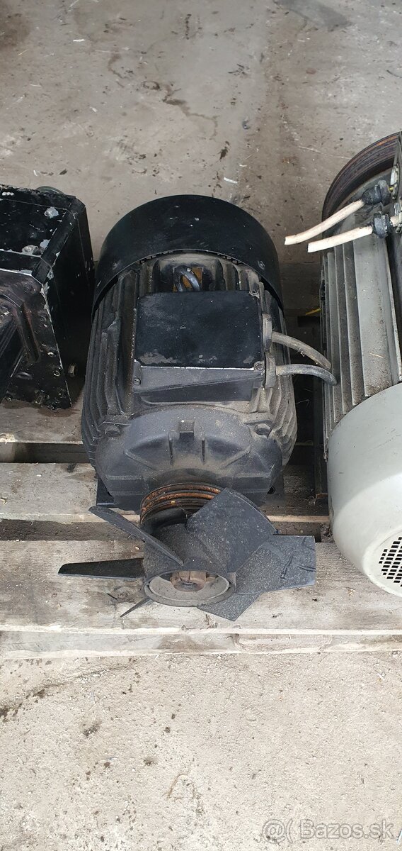 ELEKTROMOTOR INDUKTA 11kW 2930 otač/1min