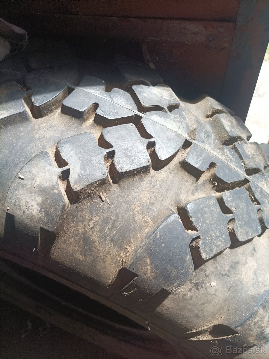 Pneu 13,00-18