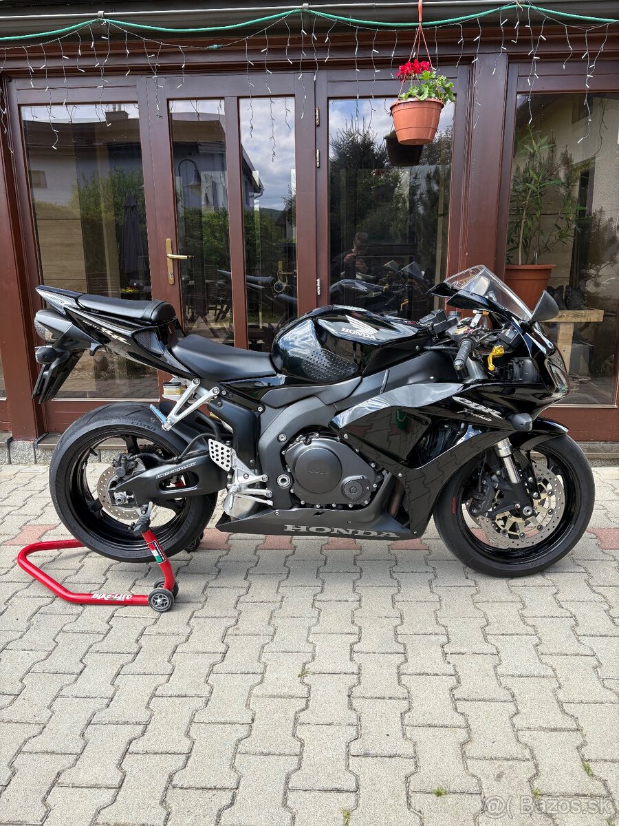 Honda CBR 1000rr 2006