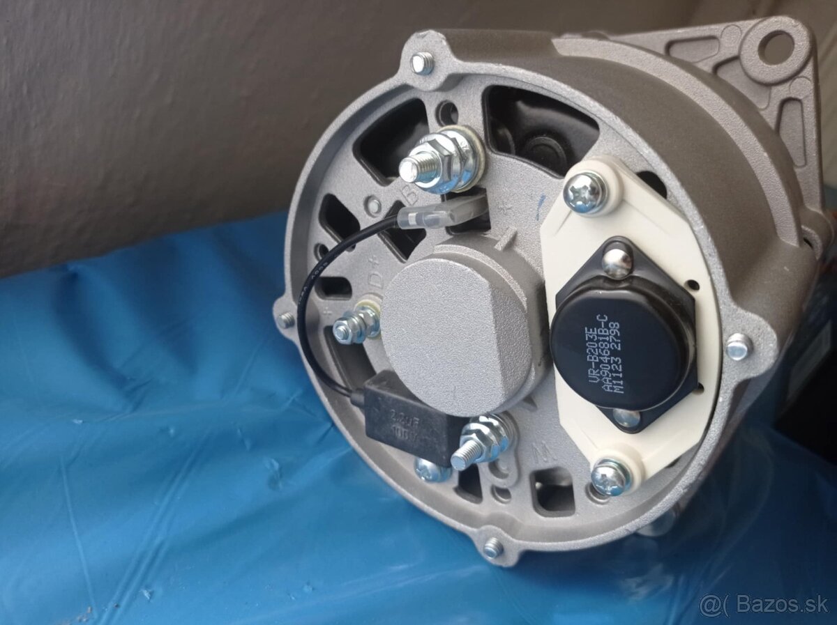 24v alternátor 586.002.055.090