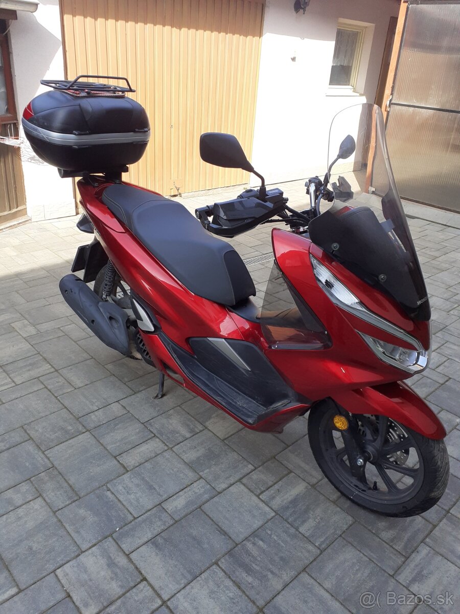 Skuter Honda PCX125