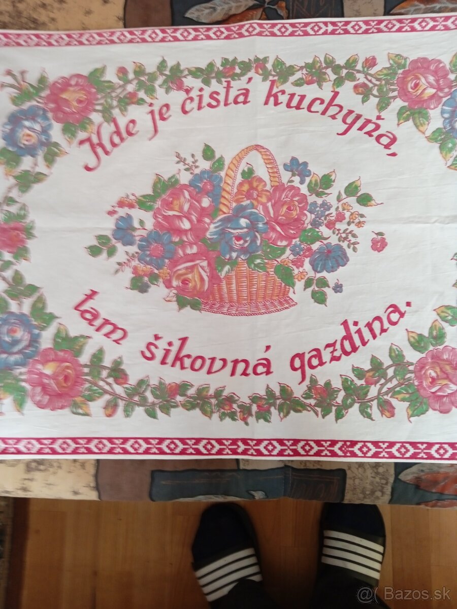 Kuchynská nástenka