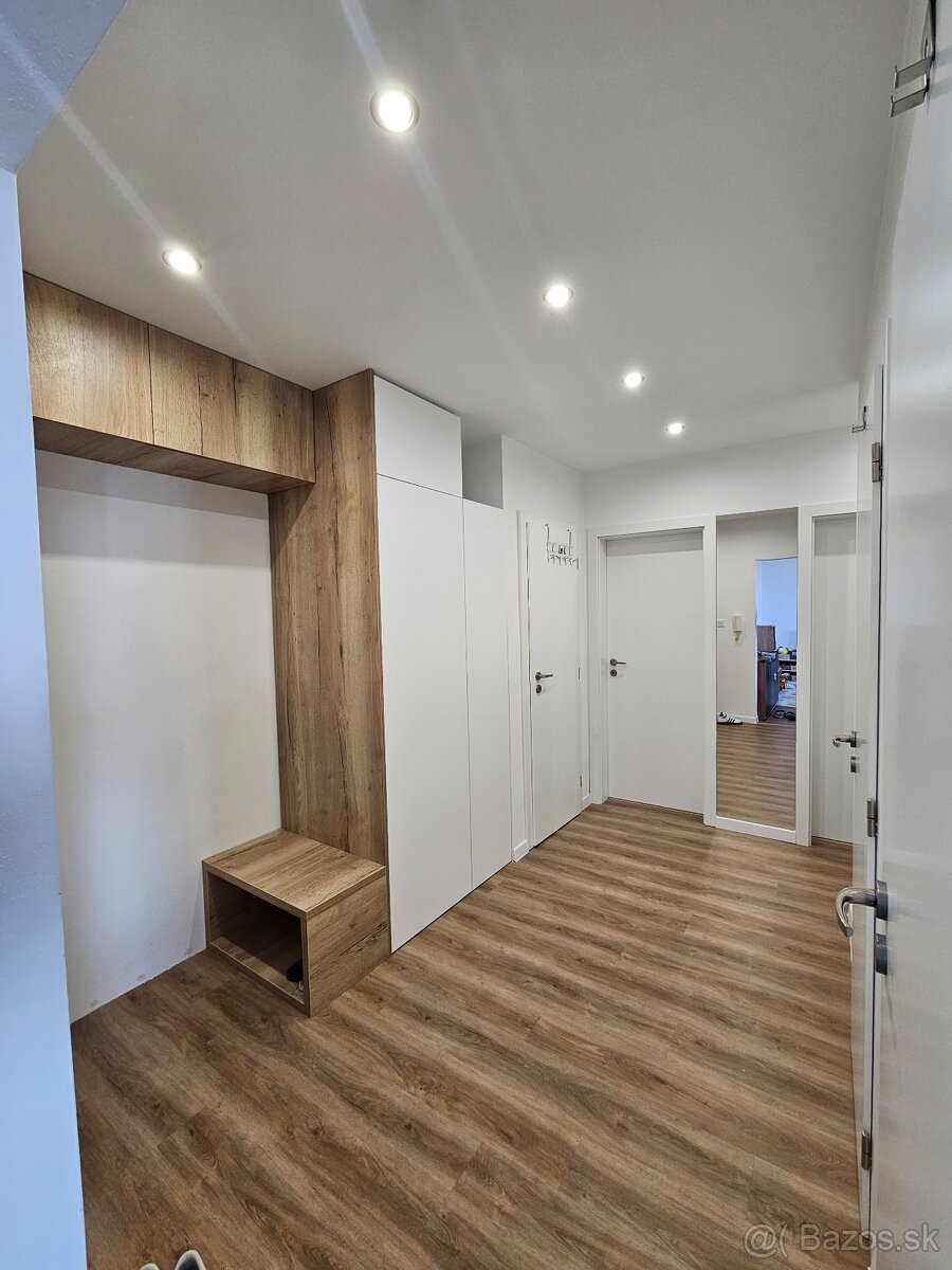 Zrekonštruovaný 3-izbový byt 68 m2 Košice-Terasa
