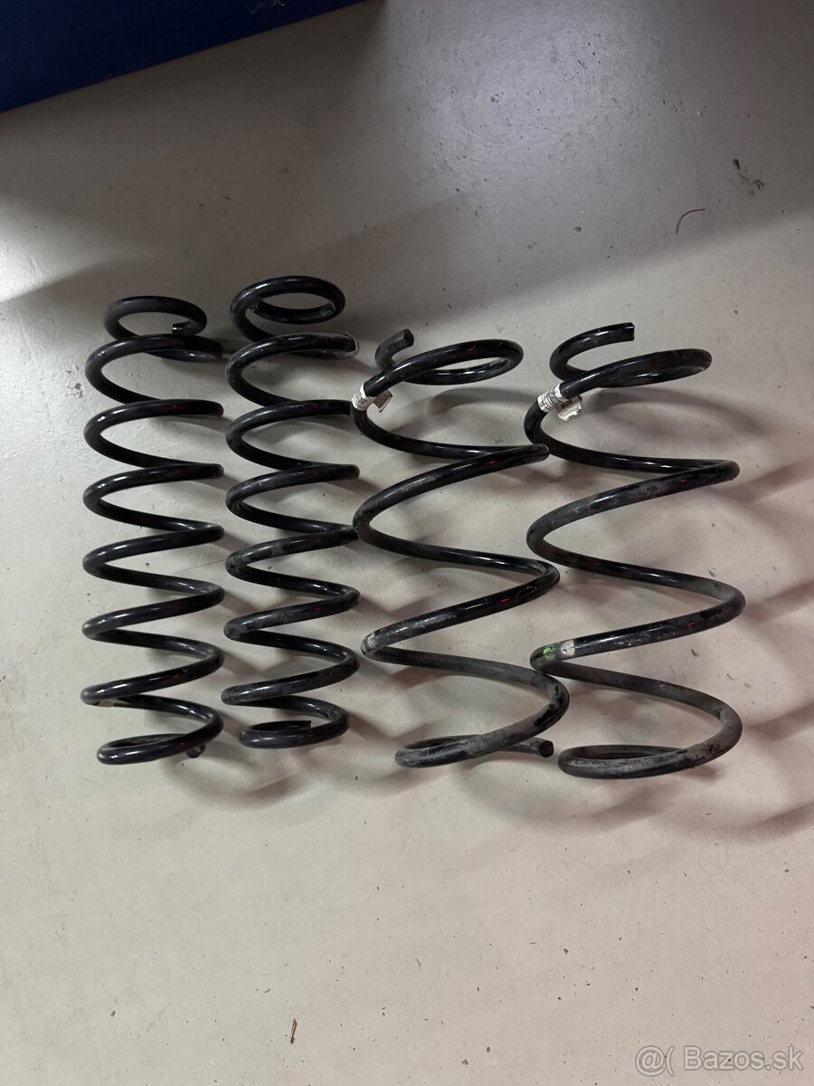 Pruziny Skoda superb 2018 4x4 el timic OEM