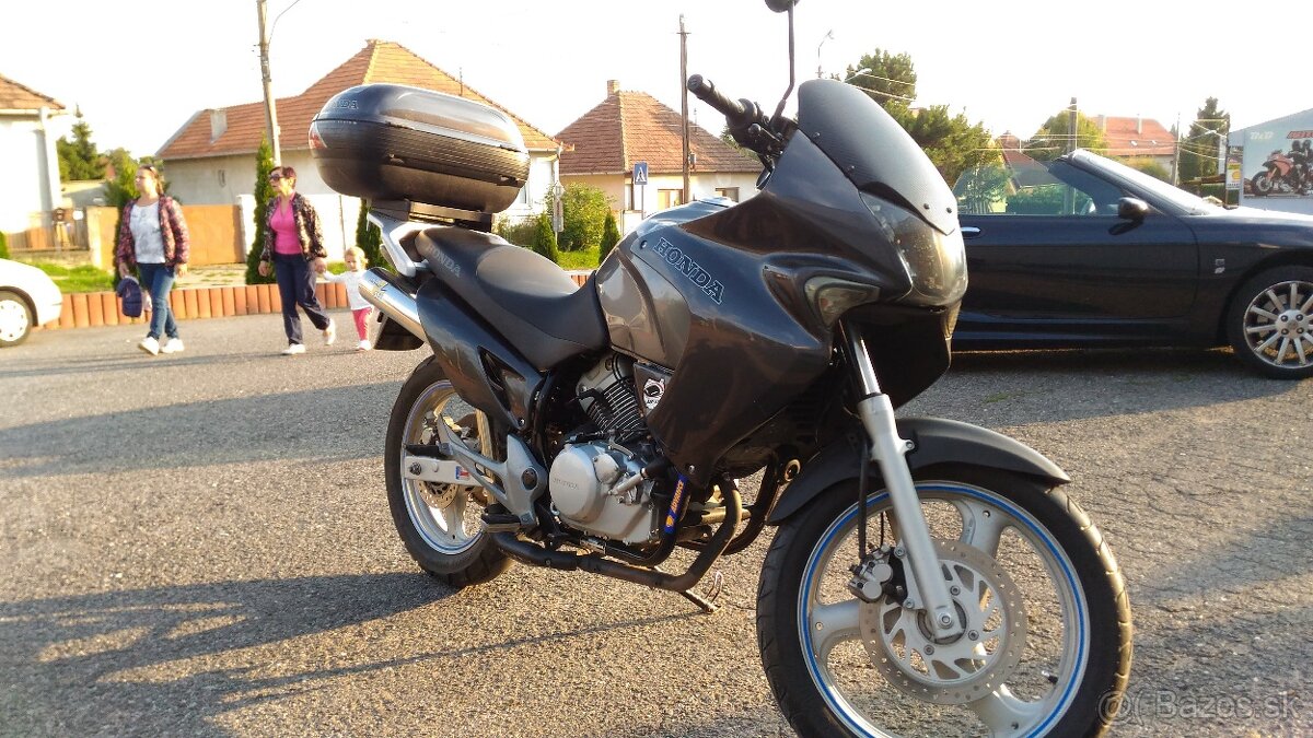 Honda Varadero 125 XL