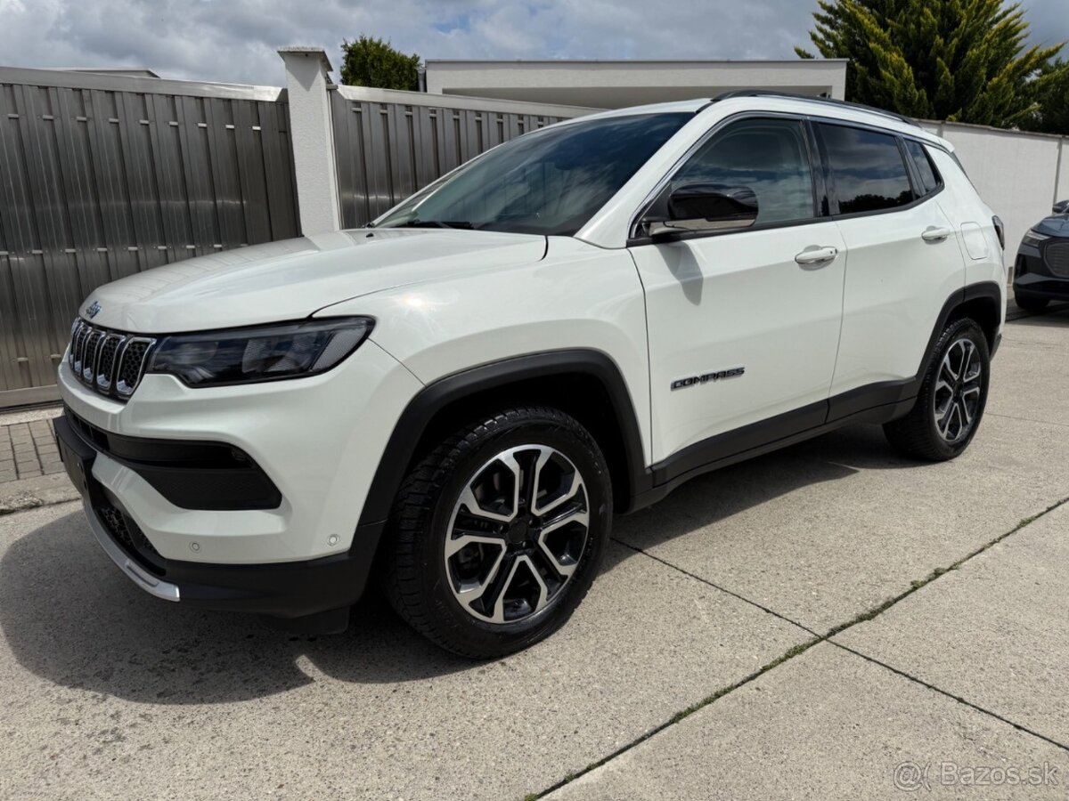Jeep Compass 1.3 Turbo PHEV Limited, 2021 rok