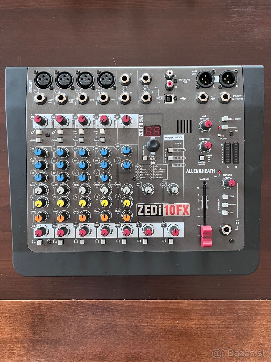 Predám Mixpult Allen & Heath ZEDi-10FX