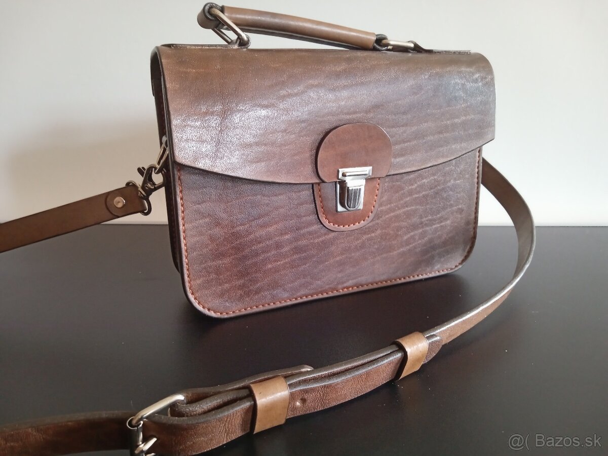 Kožená kabelka-aktovka