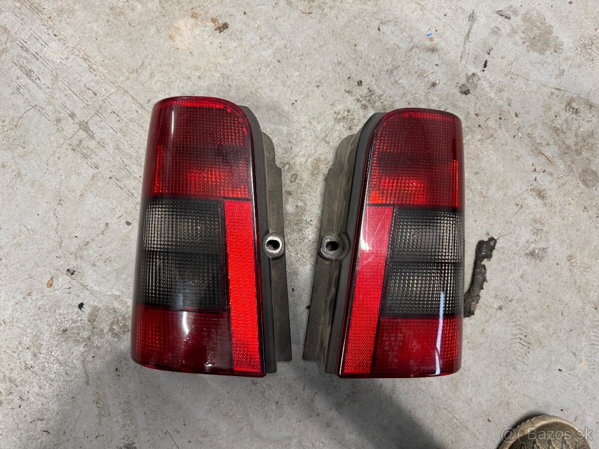 Citroën berlingo / Peugeot partner zadné svetla