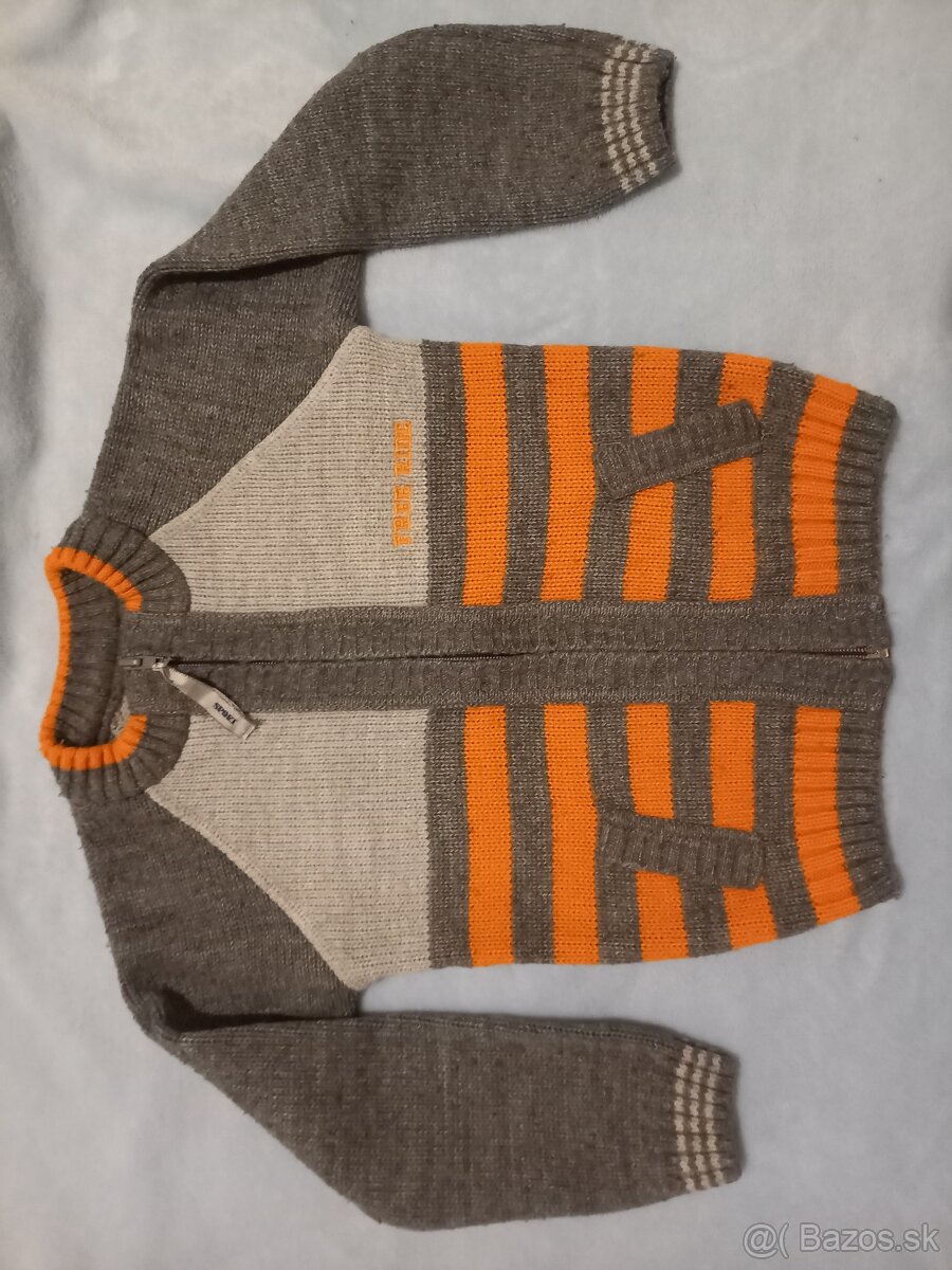 Detsky sveter, 104