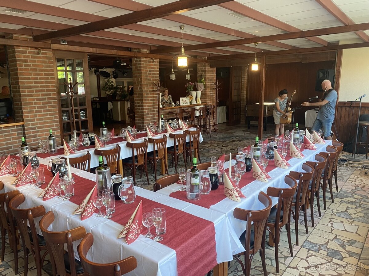 Kuchár, Čašník-barman-ka