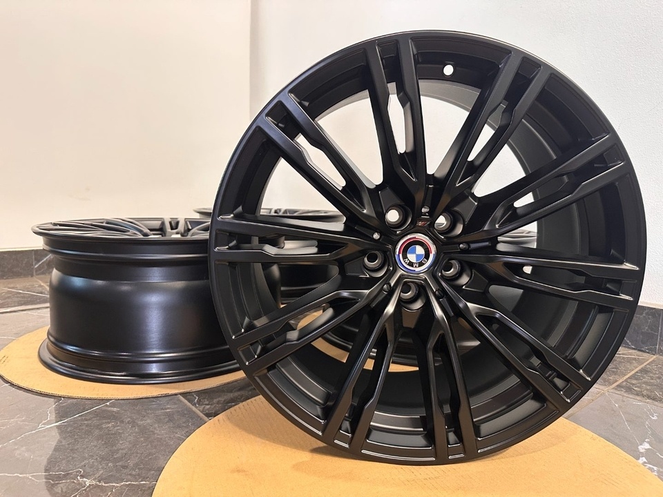 original alu kola BMW M3 M4 G80 G82 G83 r19 M829