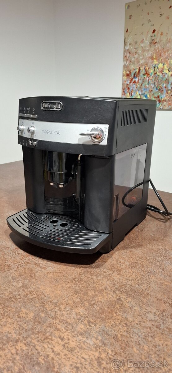 DeLonghi magnifica