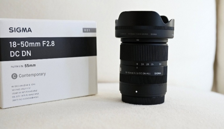 Sigma 18–50 mm f/2,8 DC DN Contemporary pro Fujifilm X