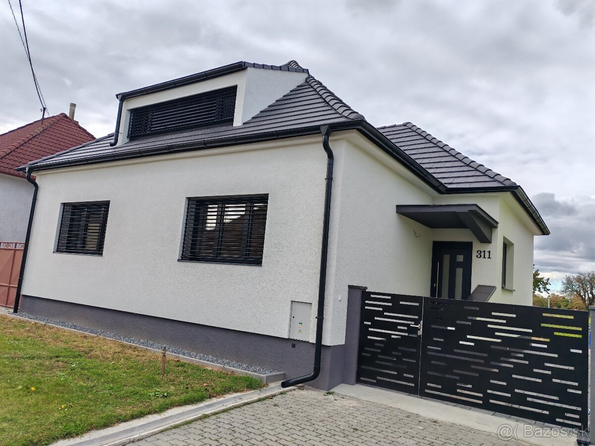 Komplene zrekonštruovaný dom, možná výmena za byt.