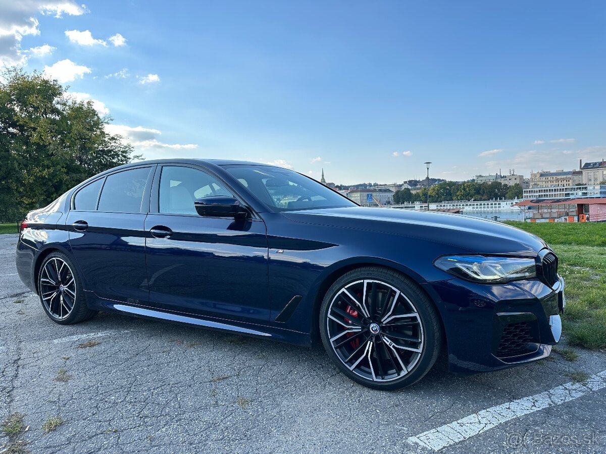 BMW M550i