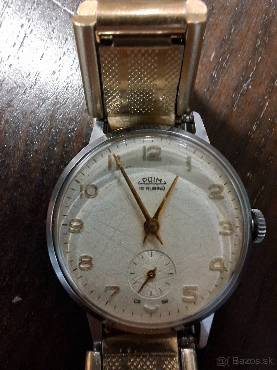 Predam starozitne damske naramkove hodinky Prim