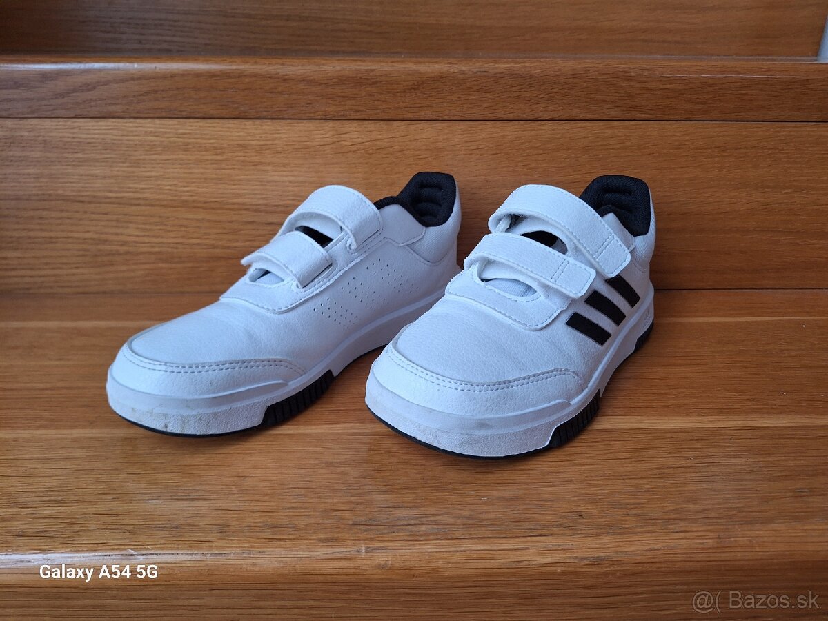Tenisky Adidas - vychádzková obuv, veľkosť 36 2/3