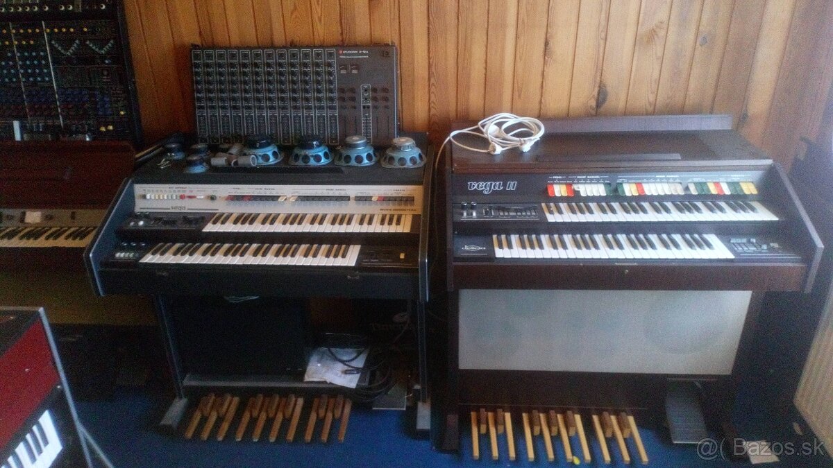 Predám varhany. Zbierka.