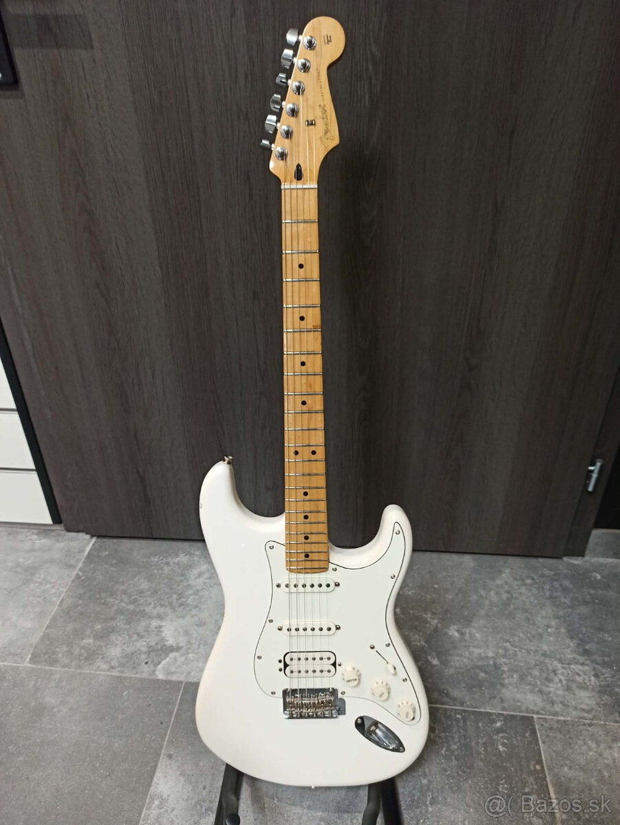 Fender Stratocaster Player HSS 2023