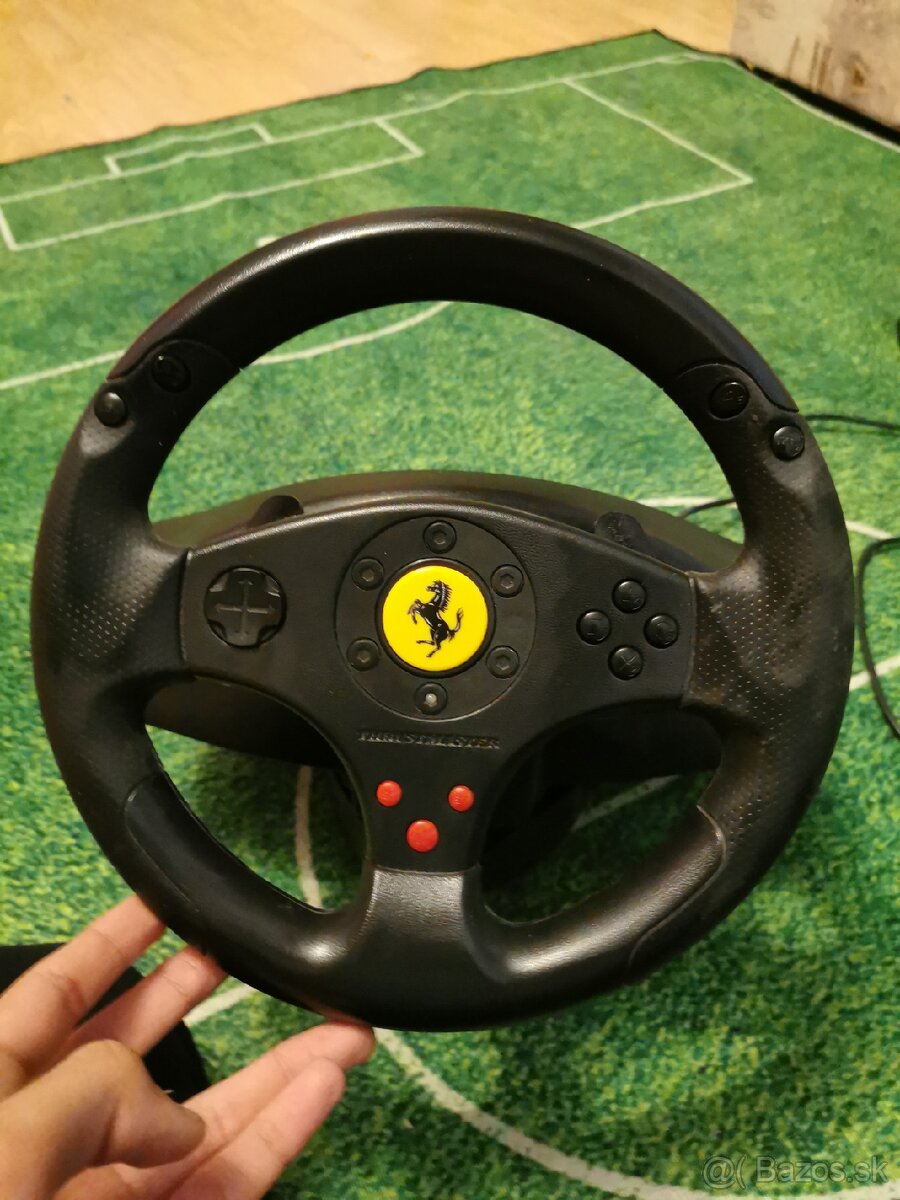 Volant a pedále na PC a PS3