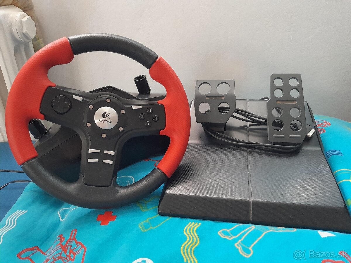 Logitech volant