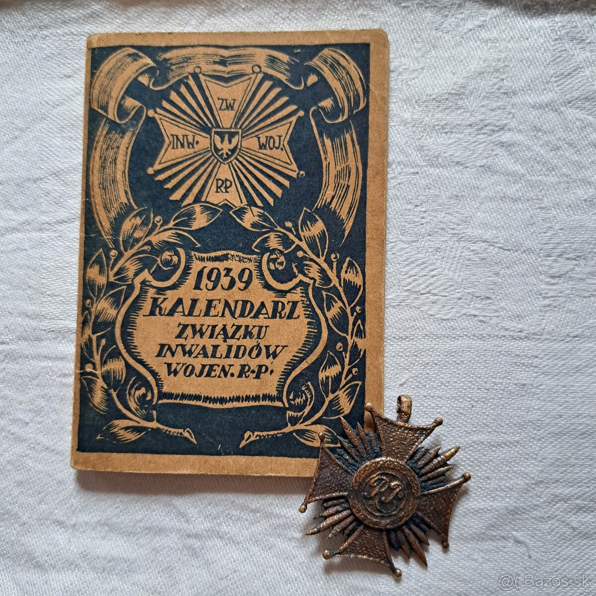 Vojenský kalendár poľskej armády 1939+kríž za zásluhy