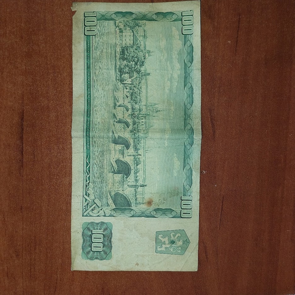 100 KČS