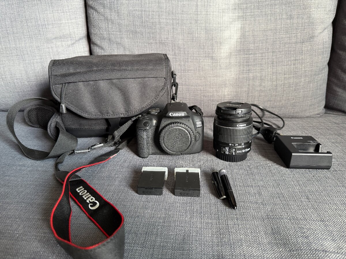 Canon EOS 2000D