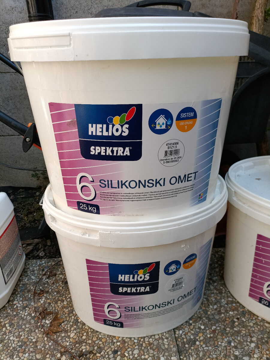 Predam silikonovu omietku.