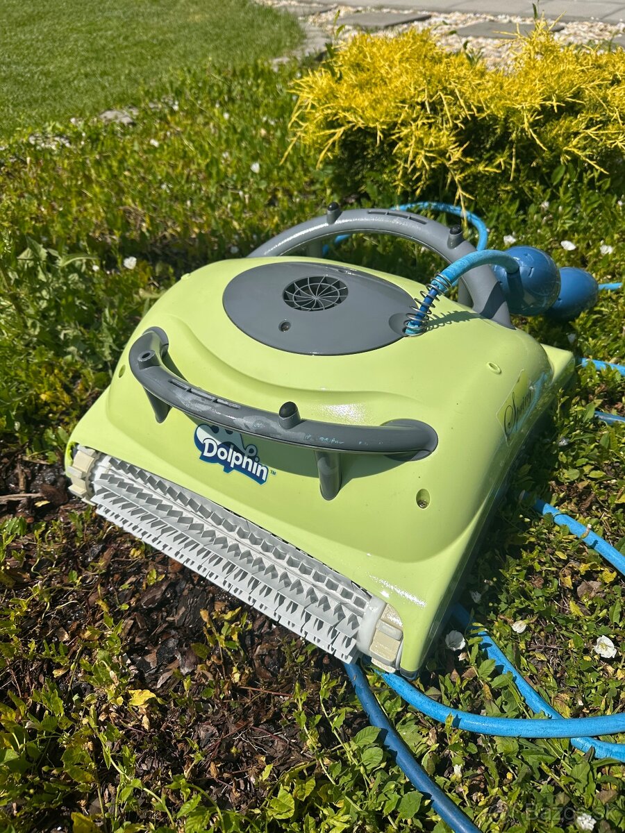 Bazénový vysavač dolphin spring maytronics